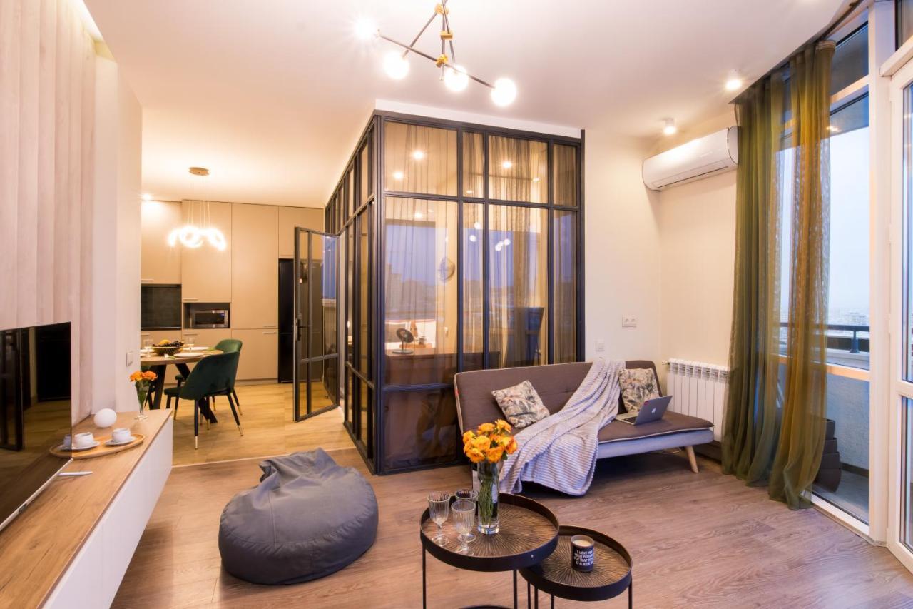Hotelise L Bird Eye Apartment Yerevan Luaran gambar